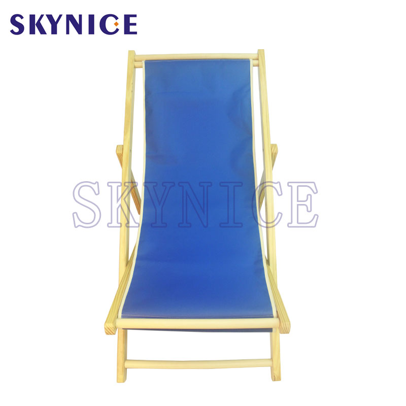 Sammenklappelig træstol med loungestol