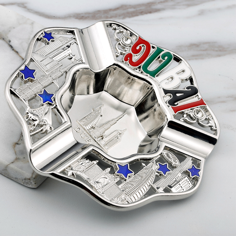 Metal souvenir- askebæger