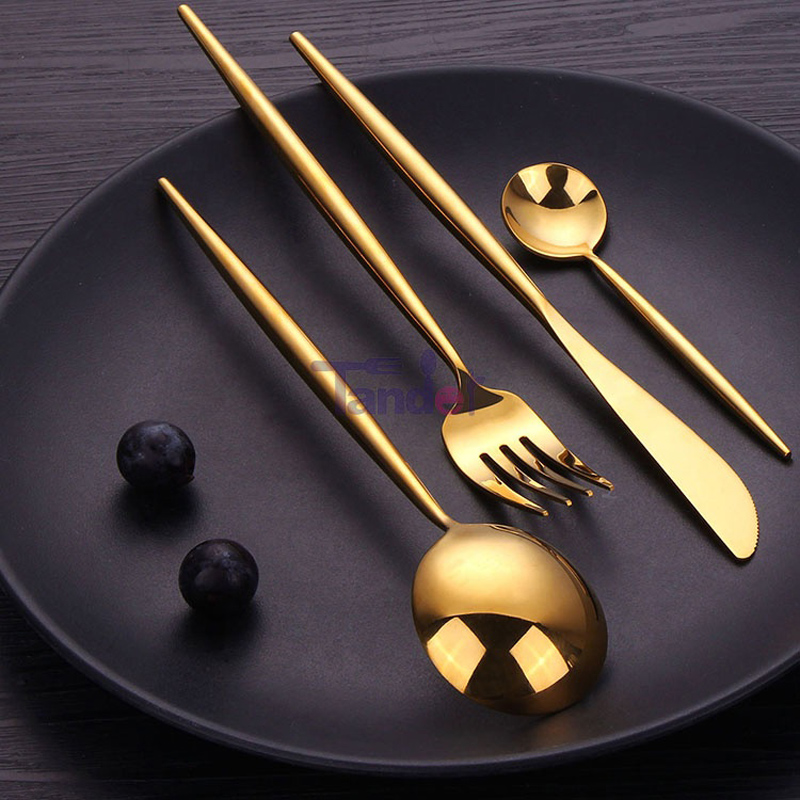 18\/8 rustfrit stål LFGB tilgængeligt højt spejl med lav mængde bestik guldbestik sæt