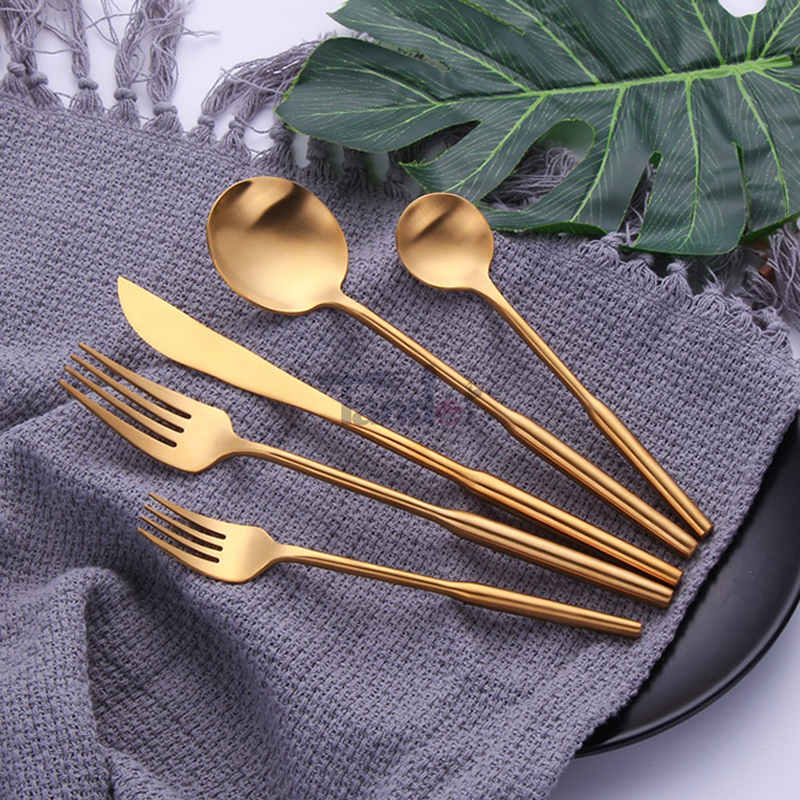 Titan Gold Plating Brass Flatoware Matt Færdig Metal Fork Spoon Knife Matte Gold Cutler