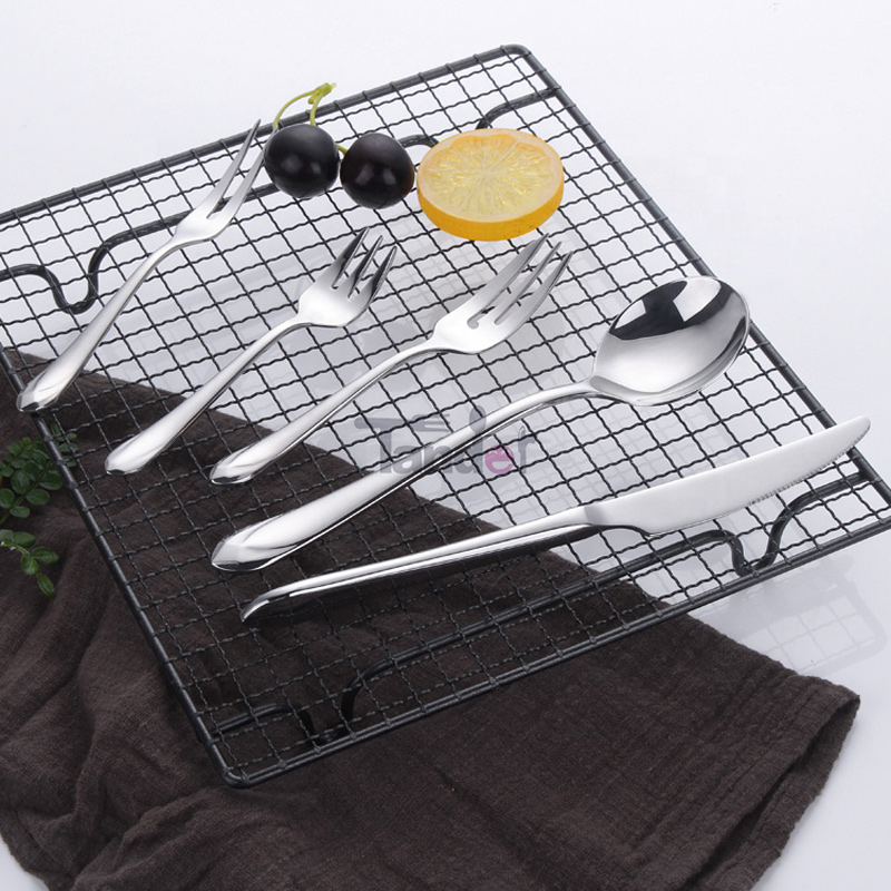 17pc'er af moderne høj kvalitet: et sæt bestik af rustfrit stål