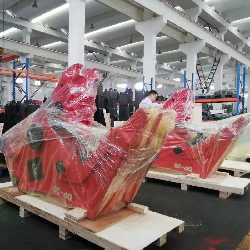 DEMOLITIONS PULVERIZER