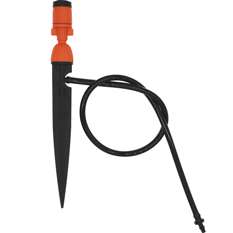 justerbar havevandende drypper vanding tågesprinkler og dryppemittere til træ