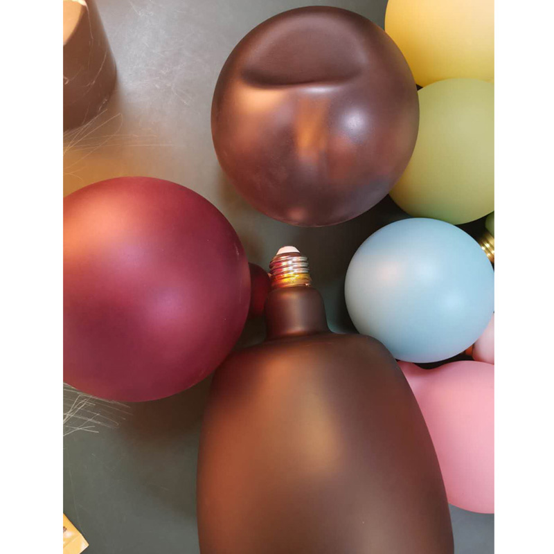 Makaron med styret effekt, red deco-glødetrådens lys