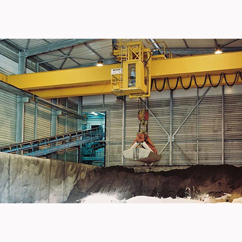 Snup Bucket Overhead Crane
