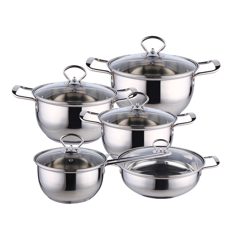 Sæt til gryderet af rustfrit stål