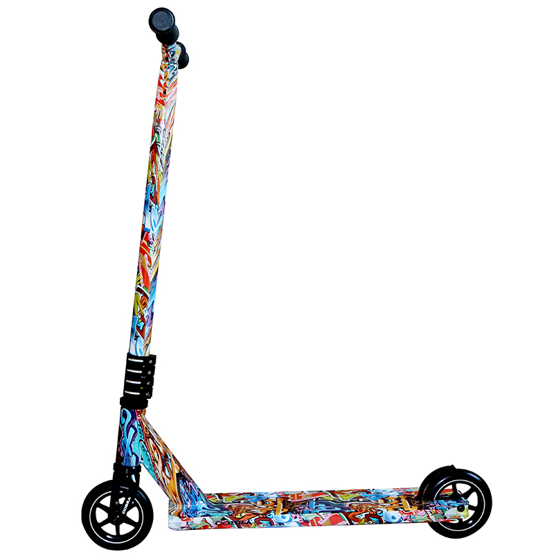 110 mm stunt scooter (graffiti)