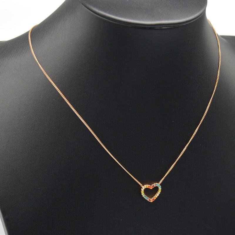 Halskæden af månesten, af rustfrit stål