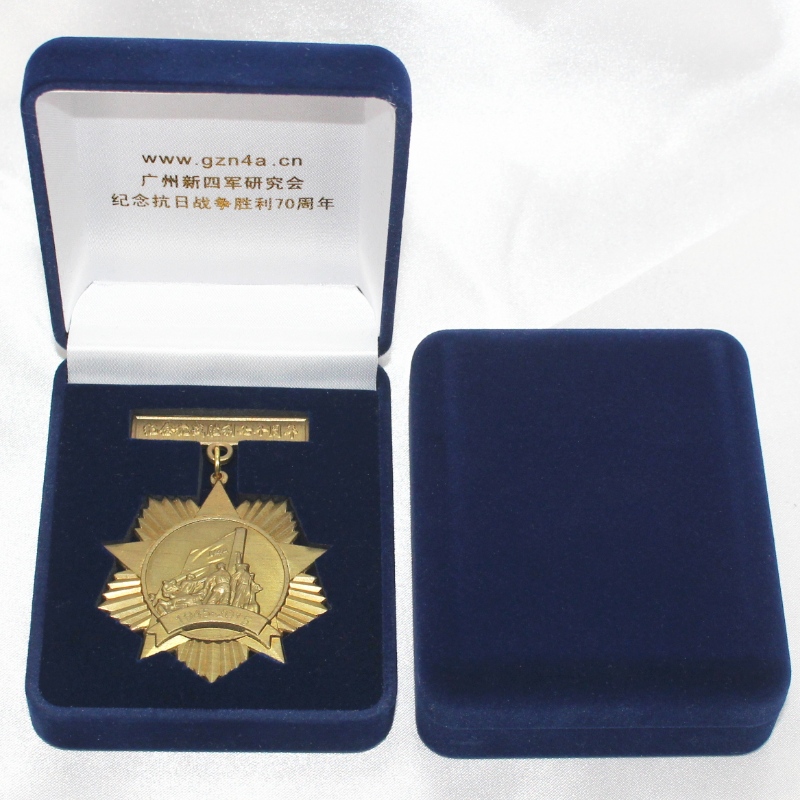 Punkt D-26 rund form Velvet Box til mønter, halsbånd og emblem, mm.75*95*32mm, vægt omkring 65g