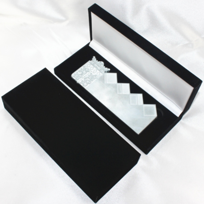 Punkt V-13 rektangulær flonelettekasse for 180*60 mm multiple mønter, emblemer, medaljer, etc. hardwareprodukter.mm...202*85*36, vægt omkring 166g