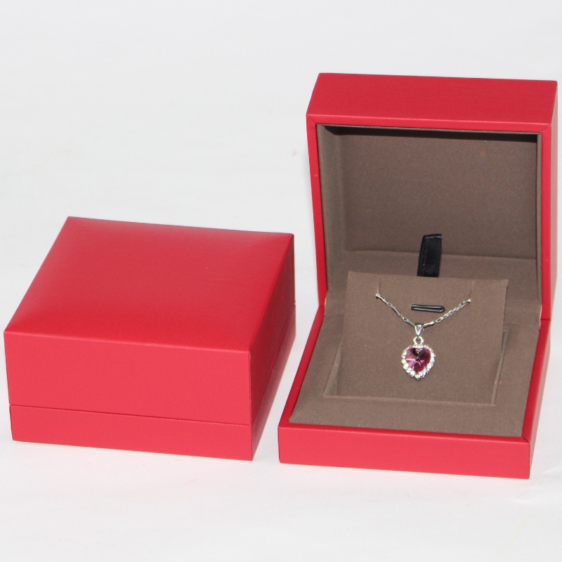 Exkvisitte smykkeemballage boks til personlig smykkevarer af høj kvalitet smykkeskrin, størrelse er 90*90*45mm