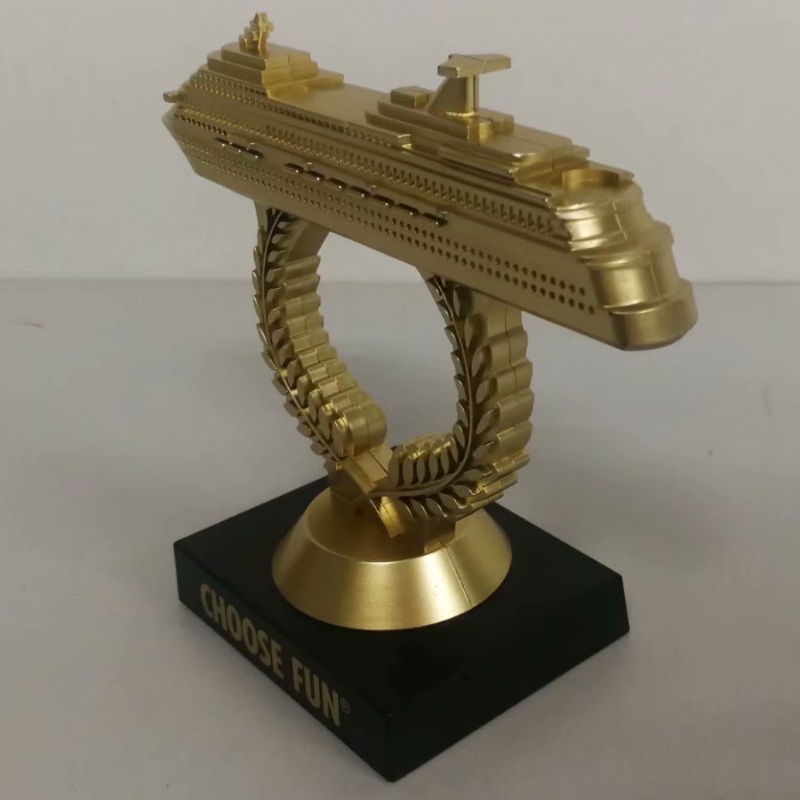 Karneval Plastic Ship Trophy