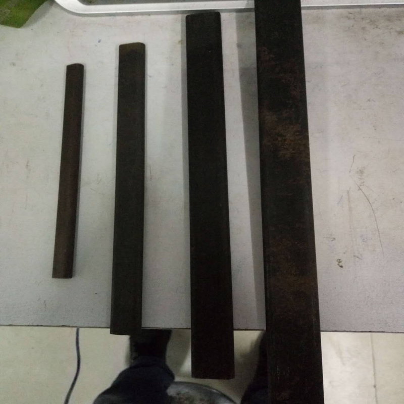 Flad stempelrunde og elektrisk stansning er velegnet til stempellinjen i alle slags motorer