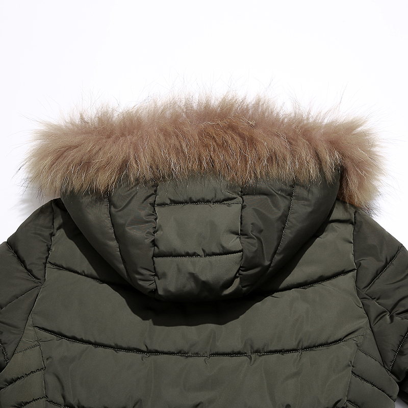 damer varm frakke med aftagelig hætte og natur pels / dunjakke