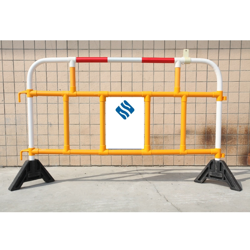 PVC Crowd Control Barrier fodgænger plast barriere sikkerhed pvc plast hegn med røde reflekterende striber