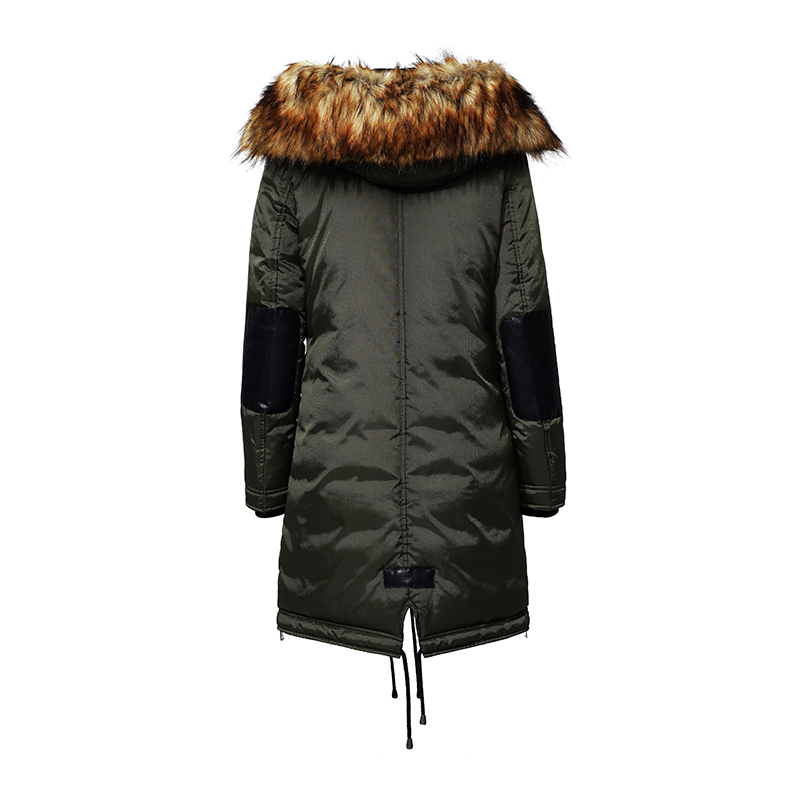 Fraværende varmt jakke med indbygget hætte