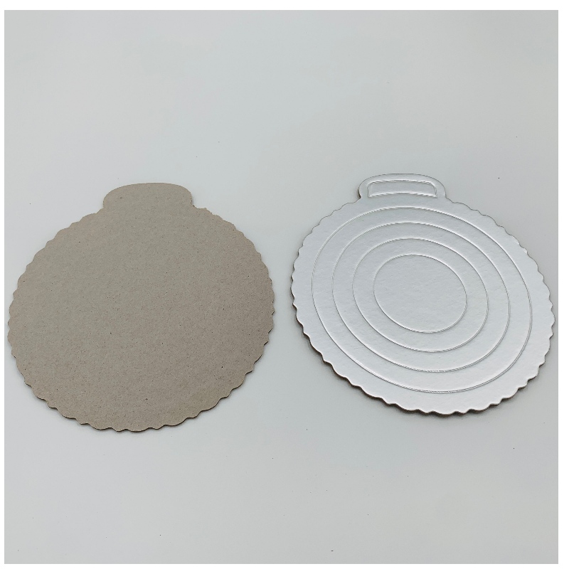 Silver Circle Pastry Board Waterproject Surface