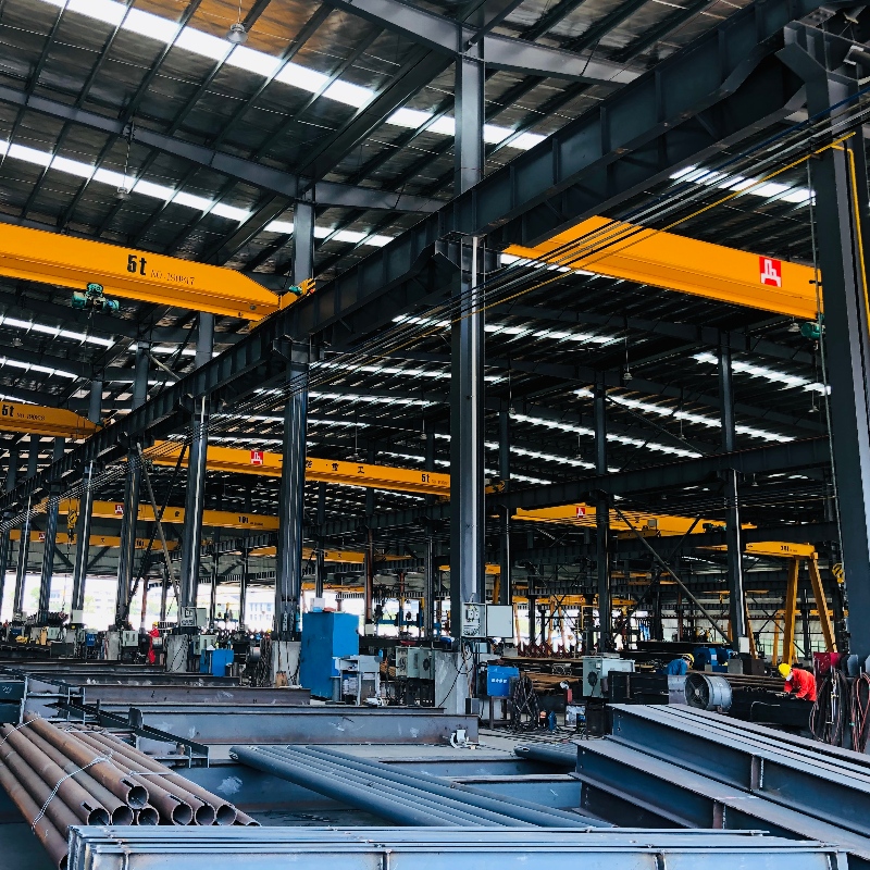 China Steel Structure Factory Rammed Commercial Office Building, Strukturel Steel Truss Prepræfab Construction with tegning