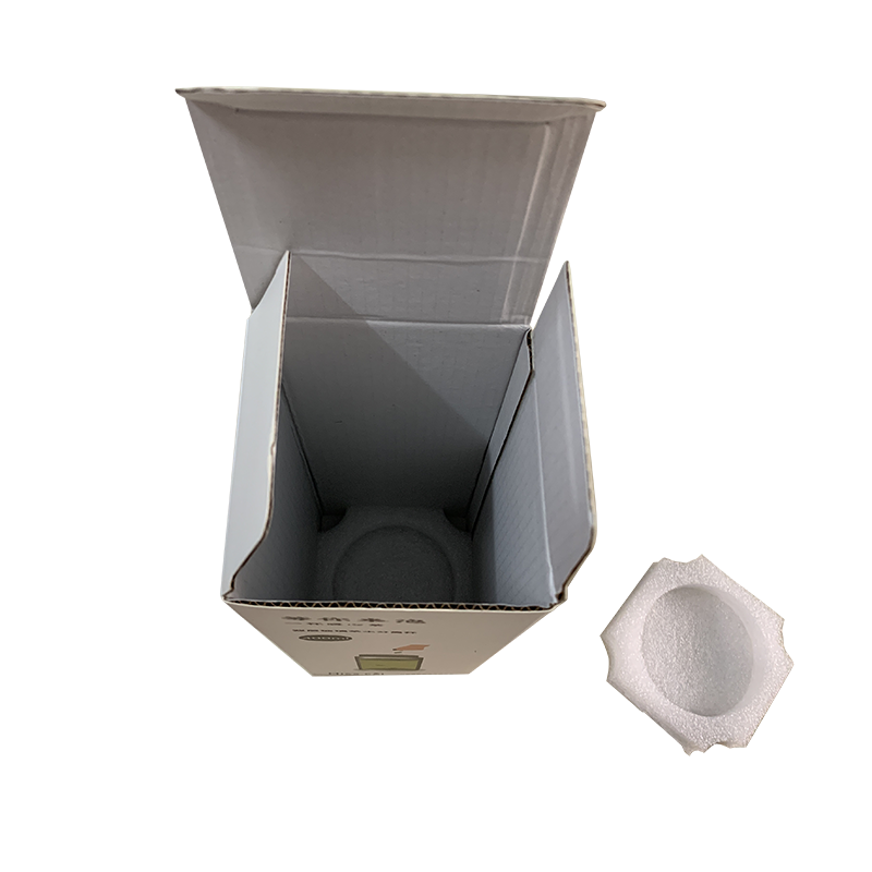 White Postal Corugated Package box for Kitchenware