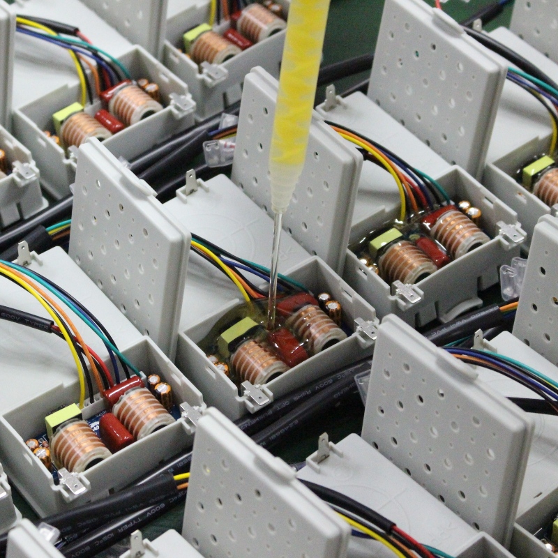 Fm-107-tætningsmiddel er en solventfri polyurethan-tætningsmiddel med to komponenter