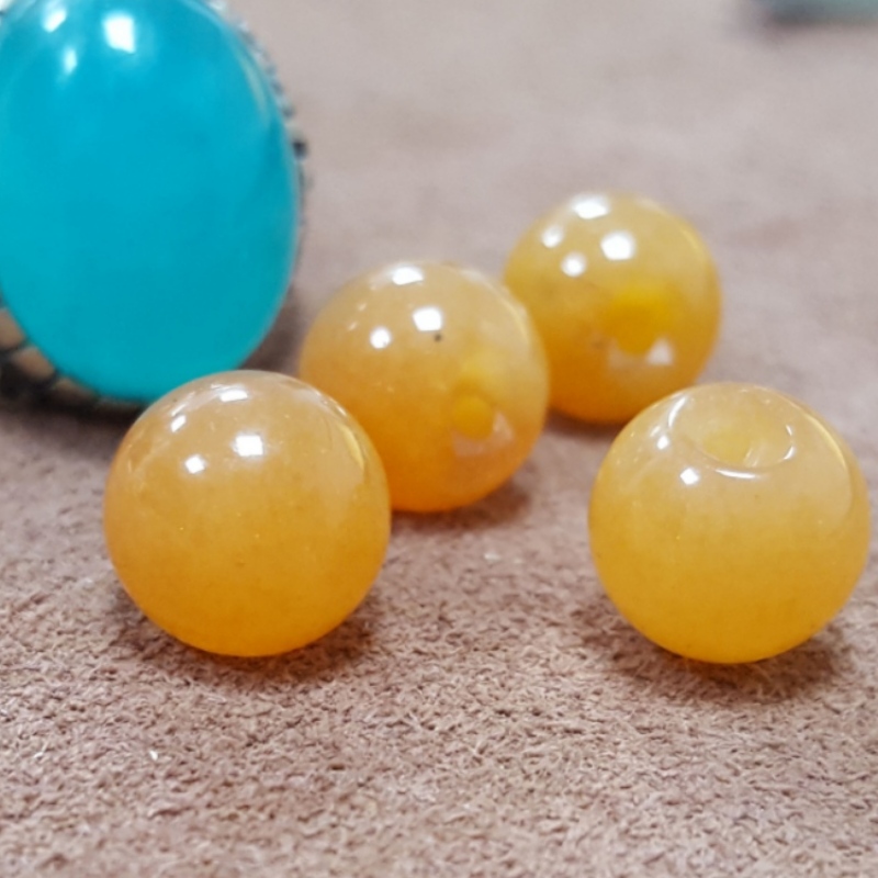 Røde Dongling jade side hul Qipao knap hoved naturlige ædelsten semi perle smykker tilbehør tilpasset forarbejdning fabrik