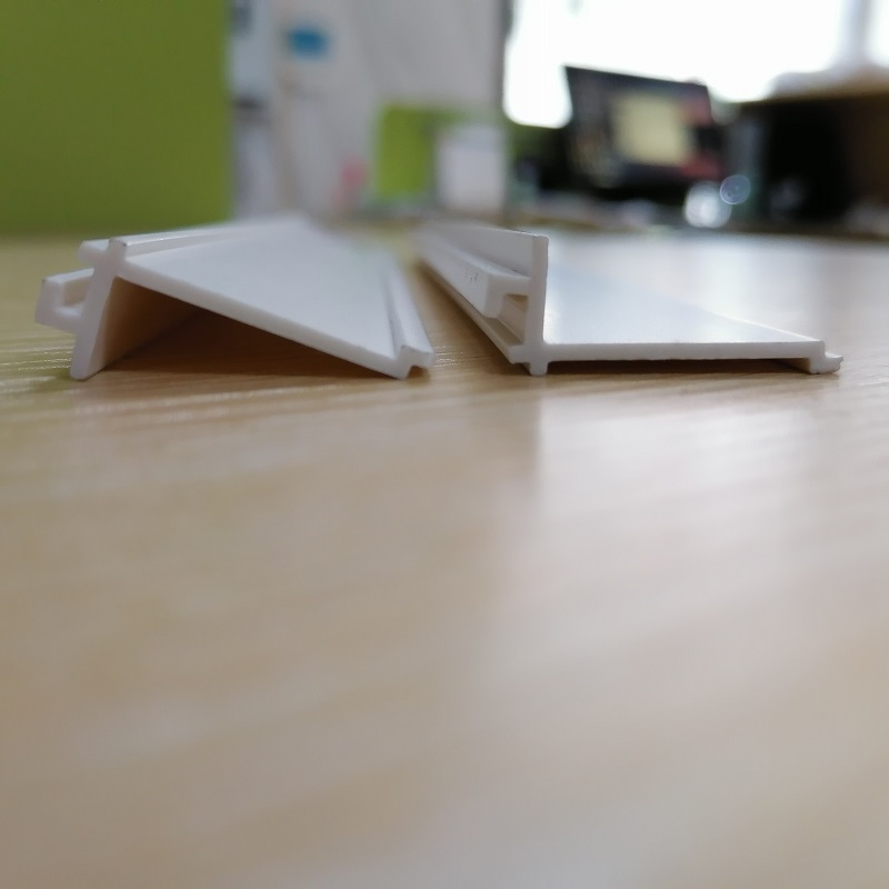 Kina producent til pvc l kanal profil pvc strip pvc l form profil til bygning dekoration