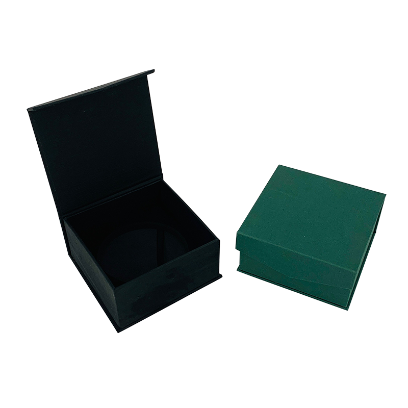 Gavekort til nygifte Lille papkasse til gave