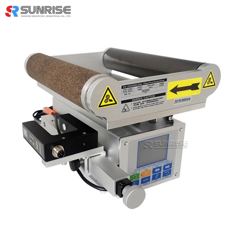 Alt-i-en ikke-vævet maskefremstillingsmaskine bruger Web Guide Control System