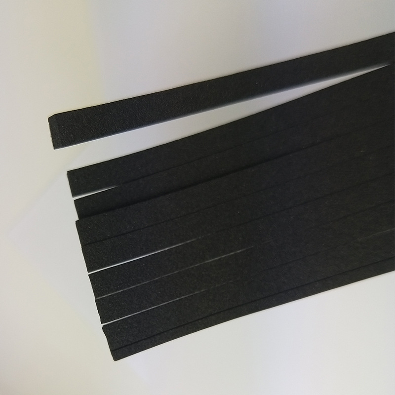 Fabrikken leverer sort EPDM skum, flammehæmmende klæbende skum, stødabsorberende og tætningsskum kan udstanses