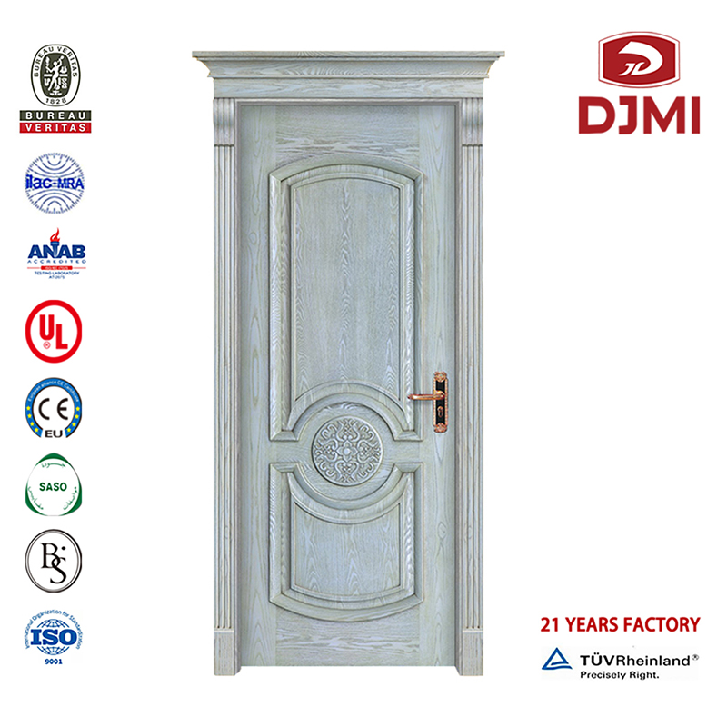 Skæring og gravemaskine Plastic Composite Entry Doors Trædøre i Brasilien Tilpasset design I Pakistan Doors Ubegrænsede Solid Wood Indenrigsdøre Nye indstillinger Mdf Pcv Engraved Wooden Dør Single Wood White Color Glas Door