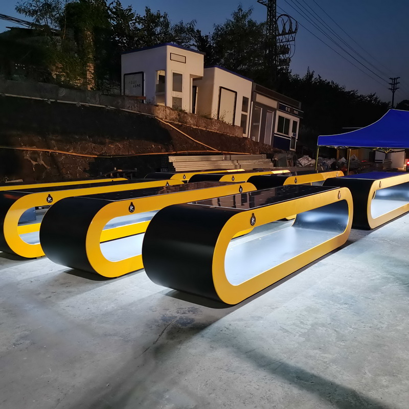 Muliti Funktion Trådløs opladning LED Strip Light Billig fabrikspris Solar Smart Bench