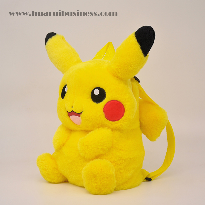Pikachu plush rygsæk