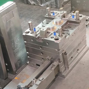 Professionelle plastmedicinske produkter Medicinsk dækning Fremstilling af plastindsprøjtestøbning