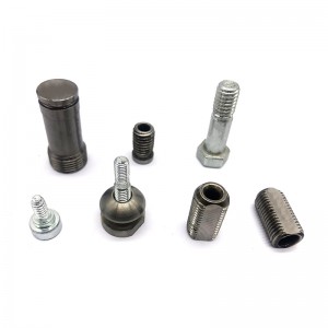 Koldt formning til automobiler skruer, bolte, møtrikker og lignende varer