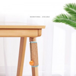 Bord og stol kan fastgøres med Cat Scratch Pad