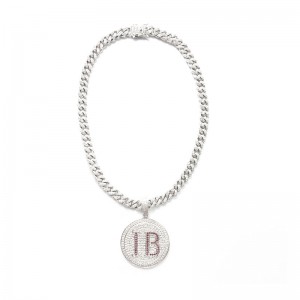 Moderigtigt rund brev indgraveret diamant vedhæng med kæde