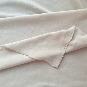 Genanvendt polyesterstof