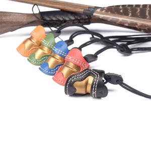 Elong Outdoor 420028 M Størrelse Bueskydning Thumb Ring Thumb Armour Håndlavet Finger Protector Thumb til Outdoor Shooting Tilbehør Finger Tab