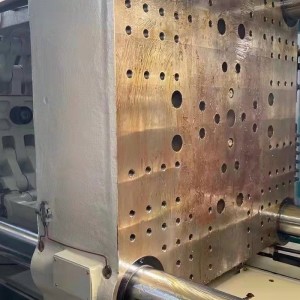 600T brugte injektionsstøbemaskine