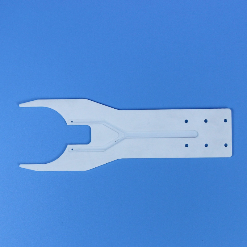 Forholdsregler for bearbejdning af alumina keramiske arme