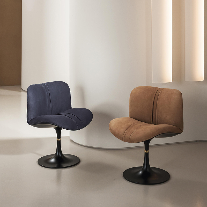 Italiensk Minimalistisk Luksus Designer Fiberglass Moderne Ægte Læder Lounge Swivel Accent Stol til stue