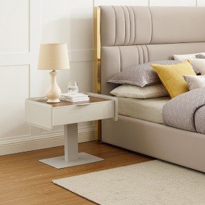 Moderne italiensk brunnatbord kulstofstål ben læder store sengeborde træ træ