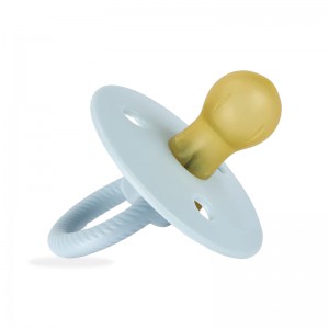 Holdbar fødevarekvalitet silikonenaturlignyfødtnapp til spædbørn