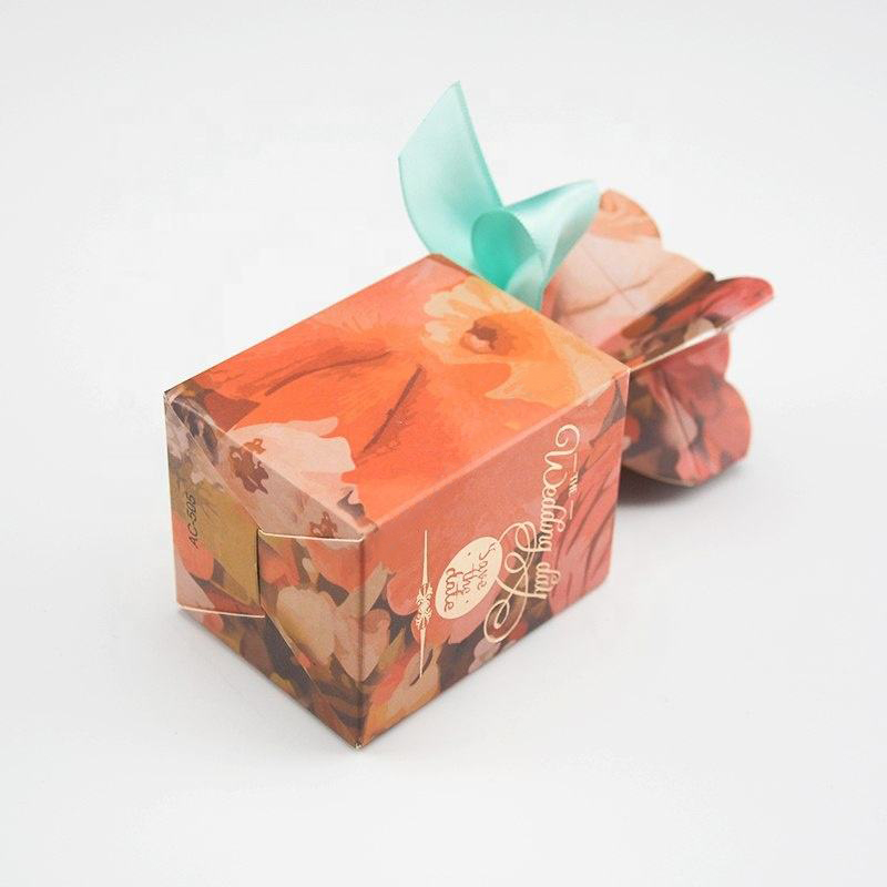 Brugerdefineret udskrivning Bryllup Candy Guest Paper Gift Box
