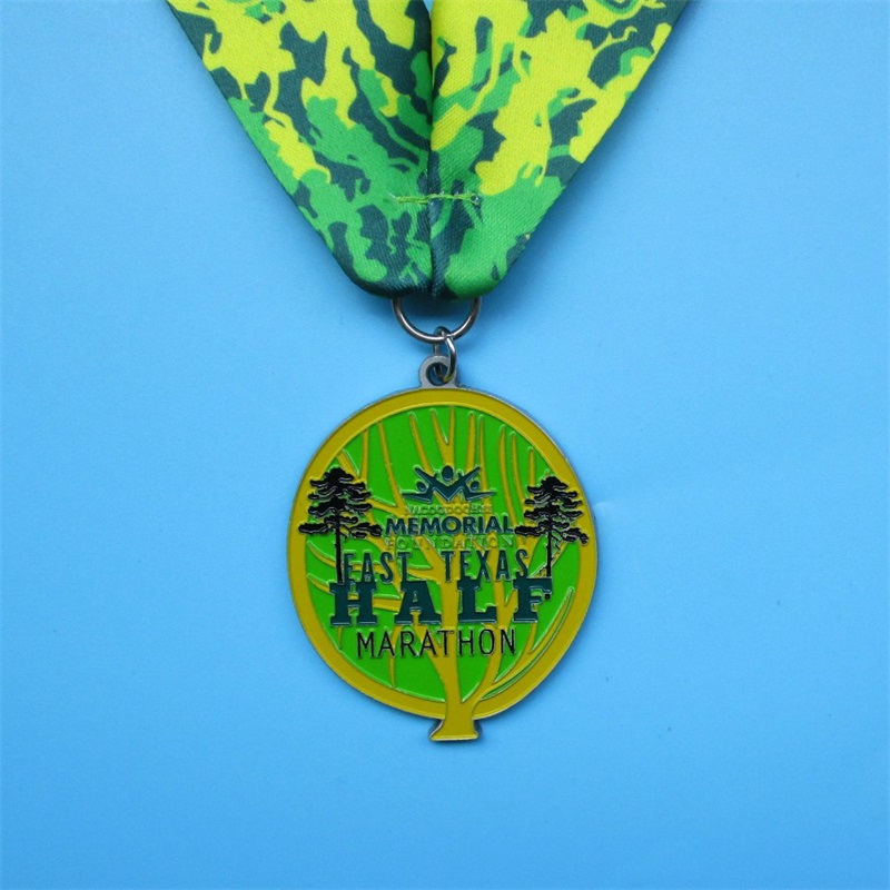 Brugerdefinerede halvmaratonmedaljer af høj kvalitet souvenirmaraton medaljer og trofæer