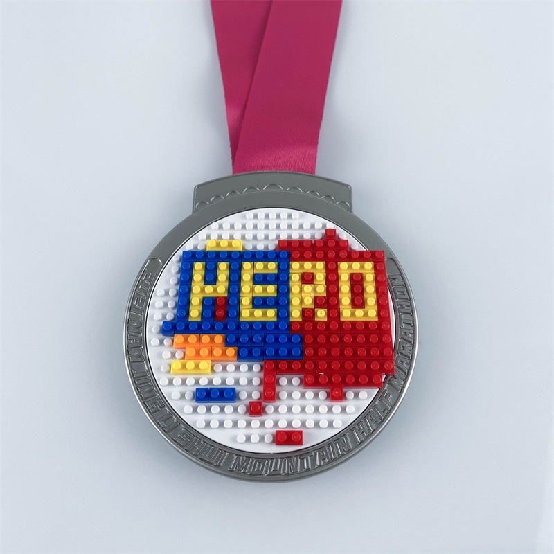 Sjov LEGO -medaljersport Medaljer og bånd til svømning Running Volleyball Gymnastik