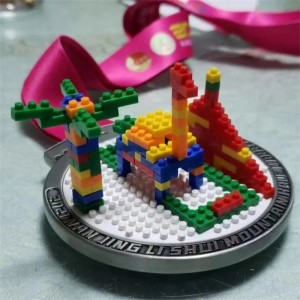 Sportmedaljer og bånd til svømning, der kører volleyballgymnastik