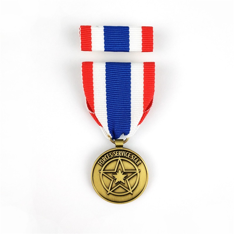 Blød emalje Custom Pin Badges Award Medal of Honor med kort lanyard
