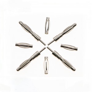 bananstik og stikkontakt