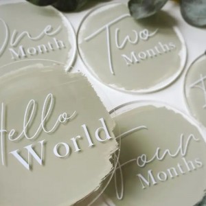 Akryllaserskåret graveringsferiebørns milepæl -mindekort